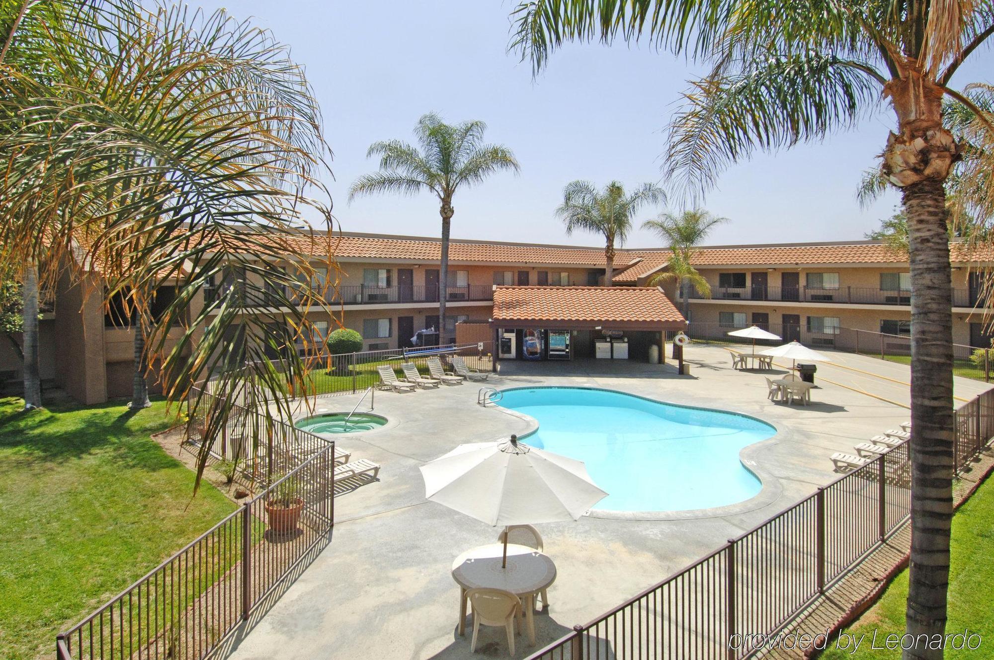 Travelodge By Wyndham Hemet Ca Exterior foto